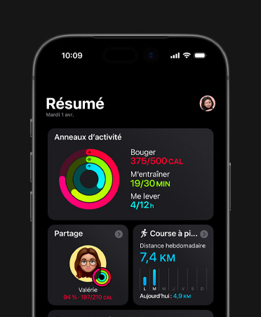 iPhone 17, résumé de mise en forme, anneaux d’activité, données de Bouger, M’entraîner et Me lever, partage des activités avec les proches, données hebdomadaires sur la course