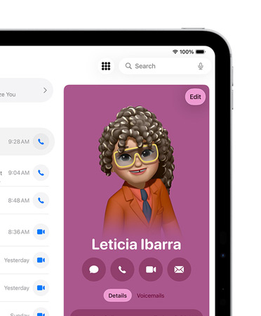 iPad, näytön oikeassa etuosassa Puhelin-apin yhteystietokortti, jonka vaihtoehtoina ovat Viesti, Soita ja monta muuta