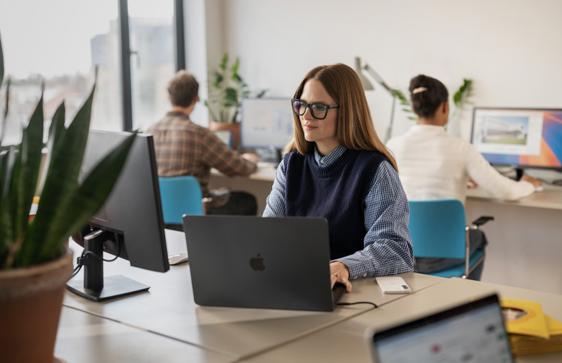 Hello Vet’s marketing team uses MacBook Pro to create and collaborate.