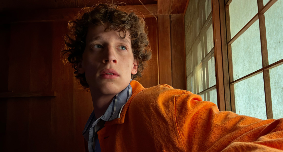 Photo d’une personne prise avec le mode Nuit