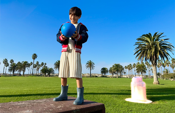 Outil Correction en cours d’utilisation, mise en surbrillance d’une poubelle à supprimer de l’arrière-plan d’une photo